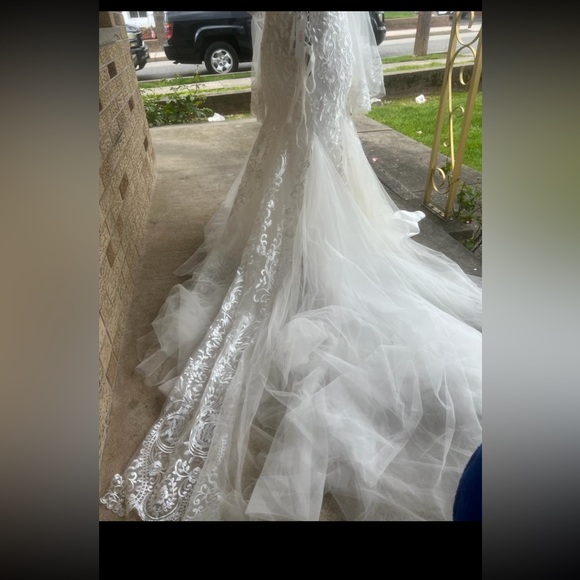 Beautiful weeding dress - Picture 7 of 10